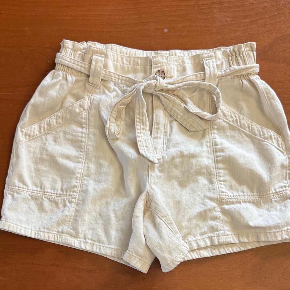 Old Navy High Waist Cream Shorts